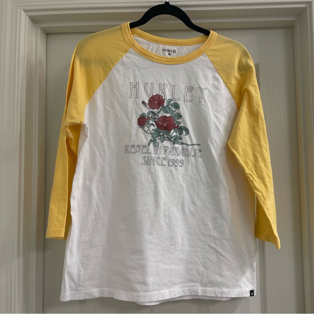 Women’s Hurley Floral “Rebel In Paradise” Baseball Tee 3/4 Length Sleeves Sz L